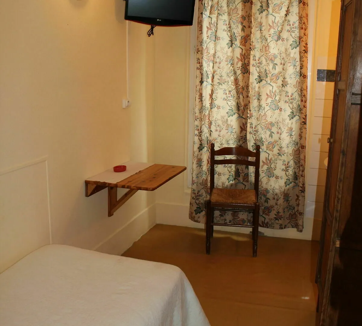 Hotel De Nantes Paris