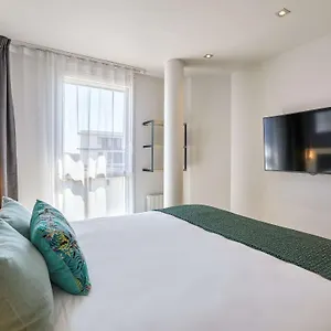 & Adagio Appart hôtel Vannes