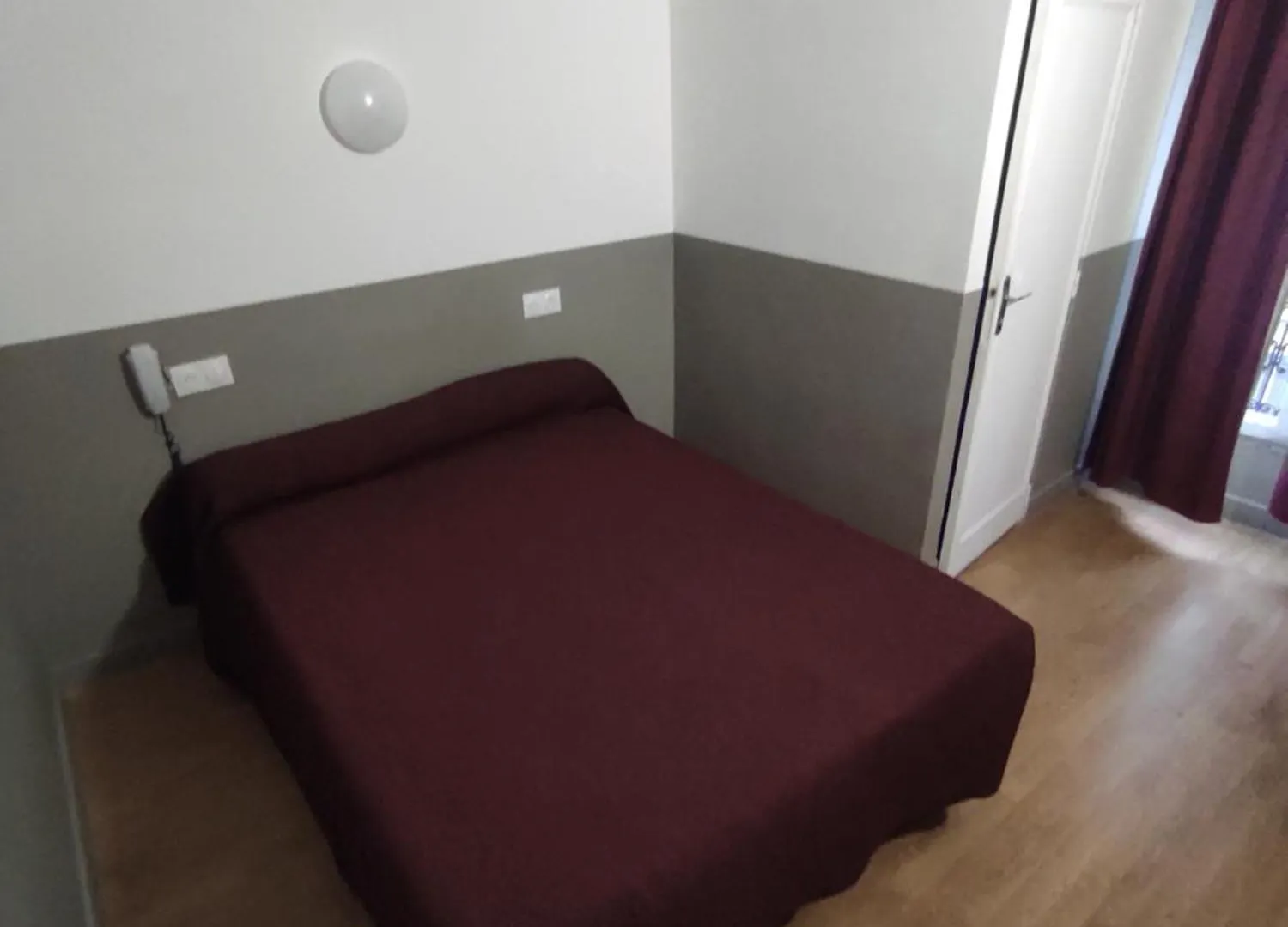 Hotel De Nantes Parigi